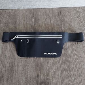 Boomerang Black Lightweight Running Belt Waist Bag Fanny Pack